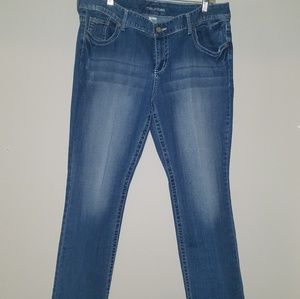 Maurices Jeans.  (006)